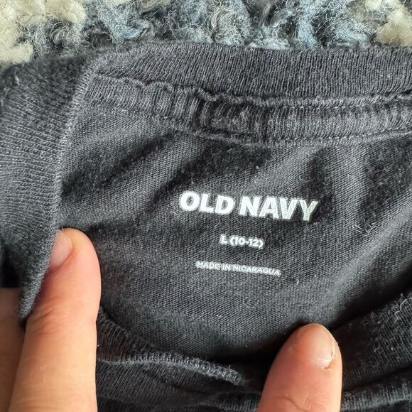 Bundle of 2 Marvel Tees - Picture 5 of 5